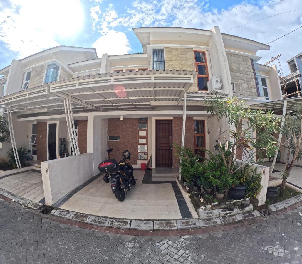 Ndalem Ngadimulyo Homestay Jogja Family Only Ngabean Zewnętrze zdjęcie